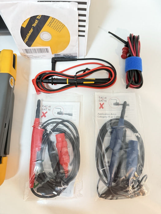 FLUKE 190M-2 MEDICAL SCOPEMETER 2CH 200MHZ OSCILLOSCOPE (TESTED) SHIPS FAST