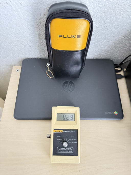 FLUKE DPM2US PRESSURE METER W/ BAG - FREE SHIPPING