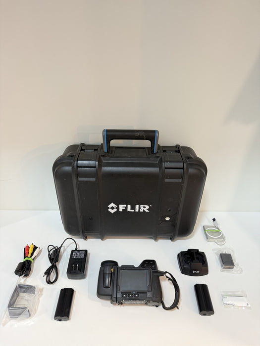 FLIR T420 THERMAL IMAGING CAMERA W/ CHARGER & BATTERIES - FREE SHIPPING (TESTED)