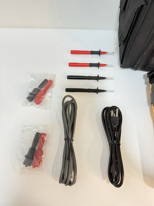 FLUKE 754 DOCUMENTING PROCESS CALIBRATOR W/ ACCESSORIES (TESTED) FREE SHIPPING