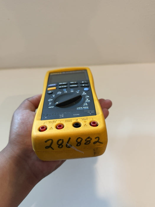 FLUKE 189 TRUE RMS MULTIMETER (PARTS ONLY)  FOR PARTS - SHIPS FAST