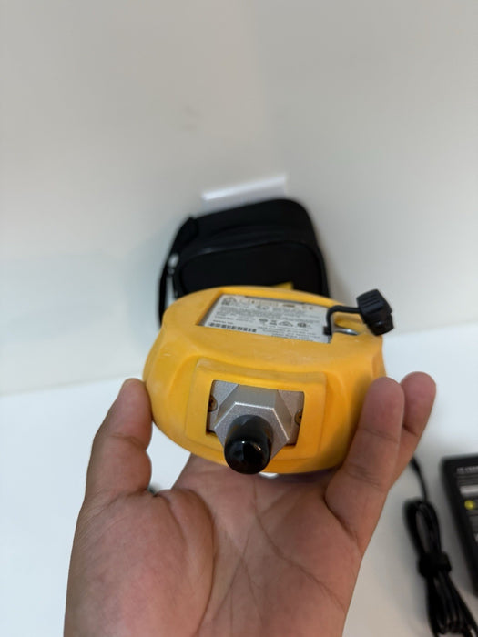 FLUKE 700G30 5000 PSIG DIGITAL TEST CALIBRATION PRESSURE GAUGE (TESTED)