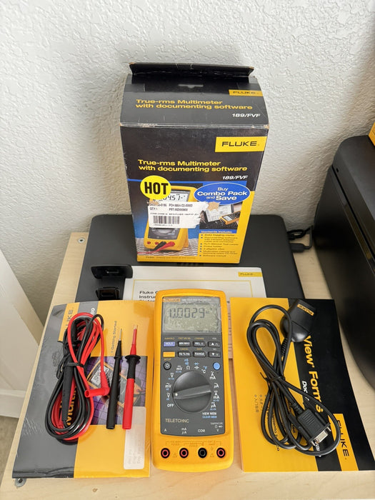 Fluke 189/FVF Combo Pack True RMS Digital Multimeter / SHIPS FAST (RARE ITEM)