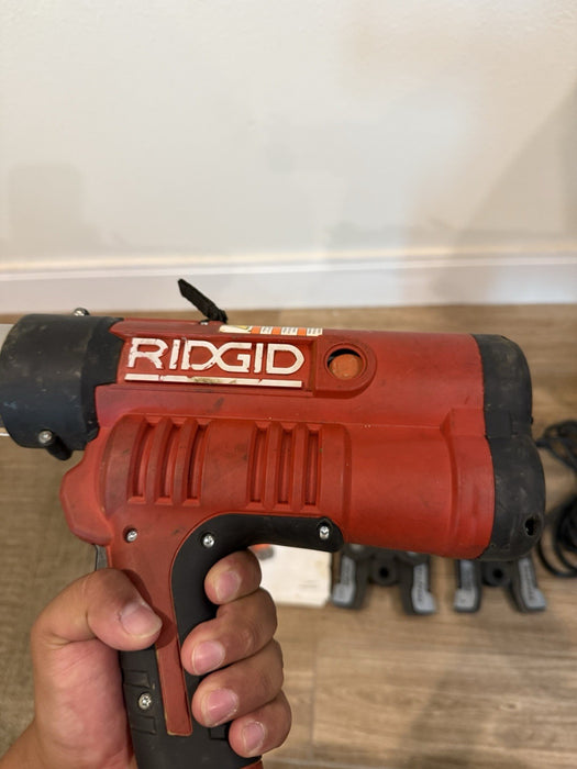 RIDGID RP 340 PRESS TOOL WITH BATTERY & 2 JAWS (TESTED) FREE SHIPPING