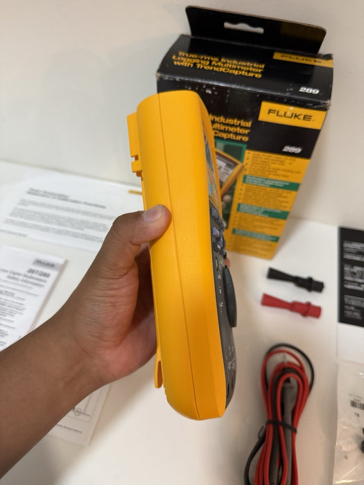 FLUKE 289 TRUE-RMS MULTIMETER (NEW FACTORY SEALED) CALIBRATED 2024 - SHIPS FREE