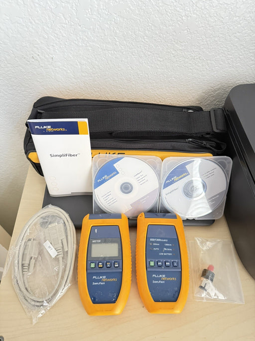 Fluke 2956 SimpliFiber Fiber Optic Test Kit 2956-4010-01 2956-4011-01