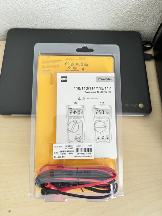 FLUKE 117 TRUE RMS MULTIMETER / NEW SEALED - FREE SHIPPING
