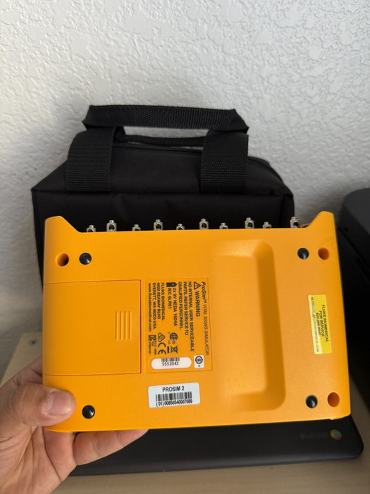 FLUKE BIOMEDICAL PROSIM 2 VITAL SIGNS SIMULATOR - FREE SHIPPING