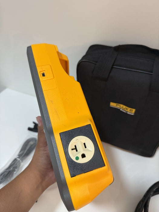 FLUKE ESA612 115V ELECTRICAL SAFETY ANALYZER W/ACCESSORIES (TESTED) SHIPS FREE