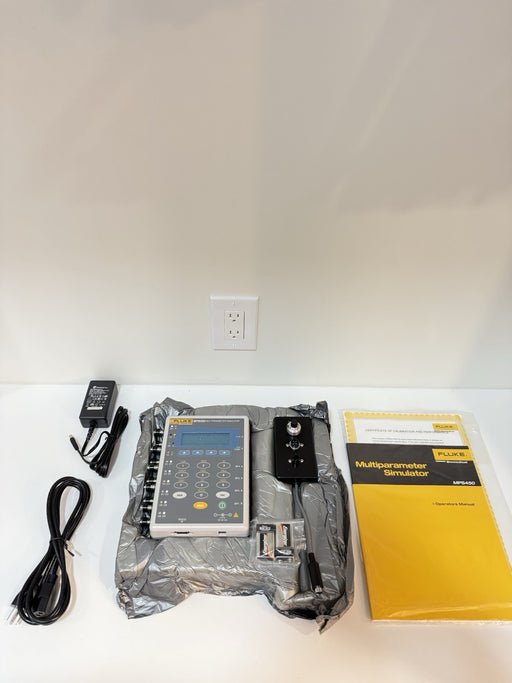 FLUKE MPS450 MULTIPARAMETER SIMULATOR (NEW FACTORY SEALED)  RARE TO FIND NEW