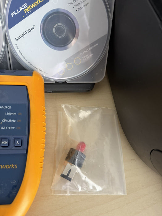 Fluke 2956 SimpliFiber Fiber Optic Test Kit 2956-4010-01 2956-4011-01