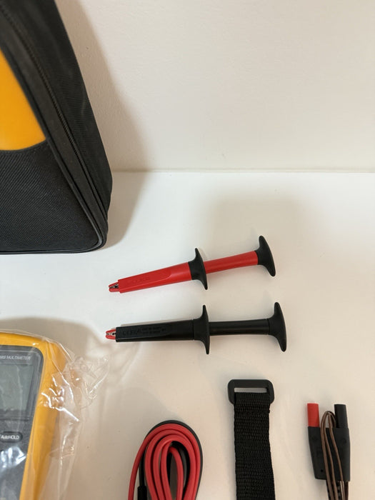 FLUKE 87 V MULTIMETER COMBO KIT W/ ACCESSORIES & LEADS - SHIPS FAST (NEW)