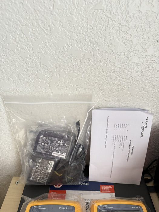 FLUKE NETWORKS VERSIV 2 MAINFRAME & REMOTE W/ WIFI (FACTORY SEALED NEW ) MFD2024
