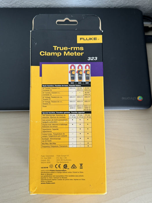 Fluke - 323 - True RMS Clamp Meter - W/ Leads and Case - Tested - NEW