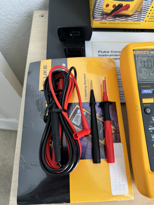 Fluke 189/FVF Combo Pack True RMS Digital Multimeter / SHIPS FAST (RARE ITEM)