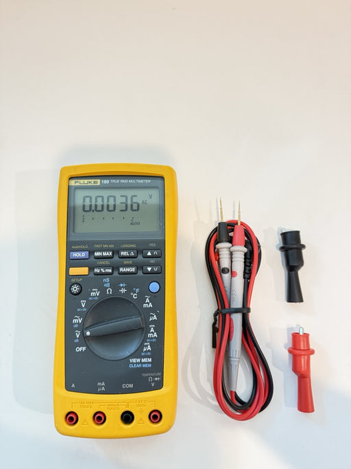 FLUKE 189 TRUE RMS MULTIMETER W/ LEADS & CLIPS - SHIPS FAST
