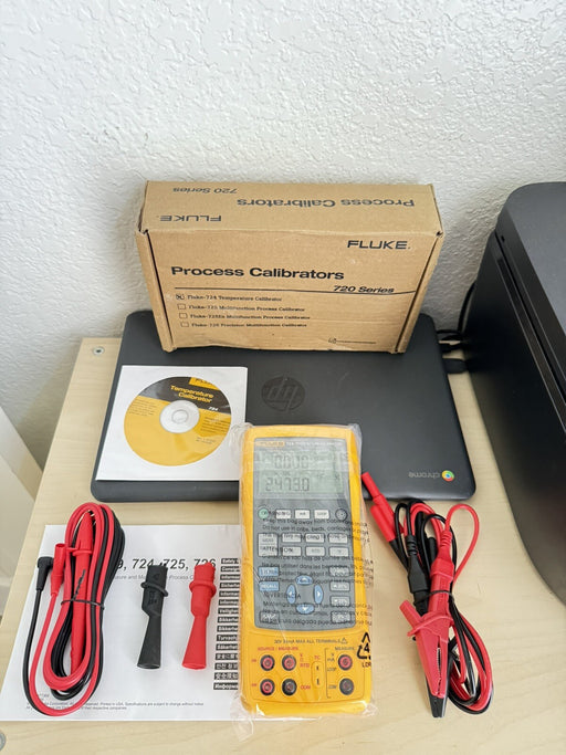 FLUKE 724 TEMPERATURE CALIBRATOR / NEW SEALED - FREE SHIPPING