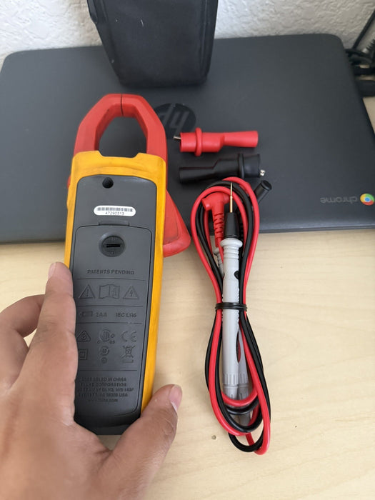 FLUKE 373 TRUE RMS 600V AC/DC CLAMP METER W / LEADS - SHIPS FAST