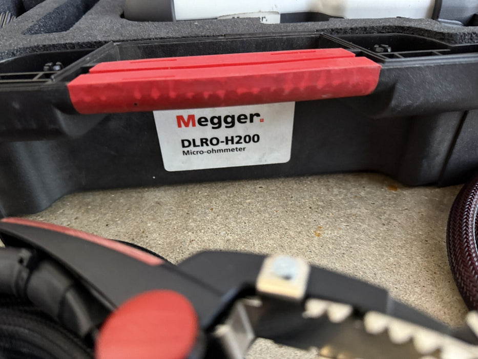 MEGGER DLRO-H200 HIGH-PERFORMANCE HANDHELD 200 A OHMMETER (FREE SHIPPING)