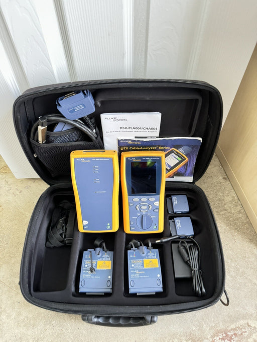 FLUKE NETWORKS DTX-1800 MM MFM2 CABLE ANALYZER FIBER COPPER CERTIFICATION TESTER