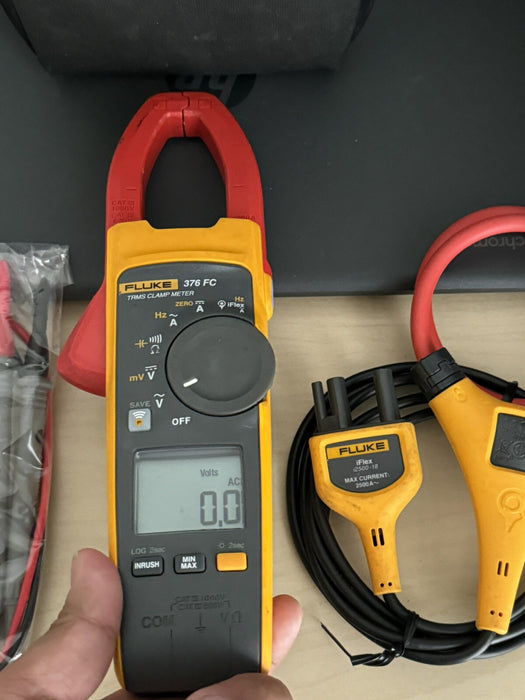FLUKE 376 FC 1000A AC/DC TRUE RMS WIRELESS CLAMP METER W IFLEX PROBE -SHIPS FAST