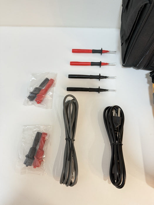 FLUKE 754 DOCUMENTING PROCESS CALIBRATOR W/ ACCESSORIES (TESTED) FREE SHIPPING