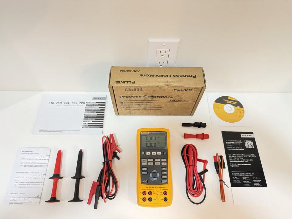 FLUKE 724 TEMPERATURE CALIBRATOR METER / NEW SEALED - FREE SHIPPING (TESTED) NEW
