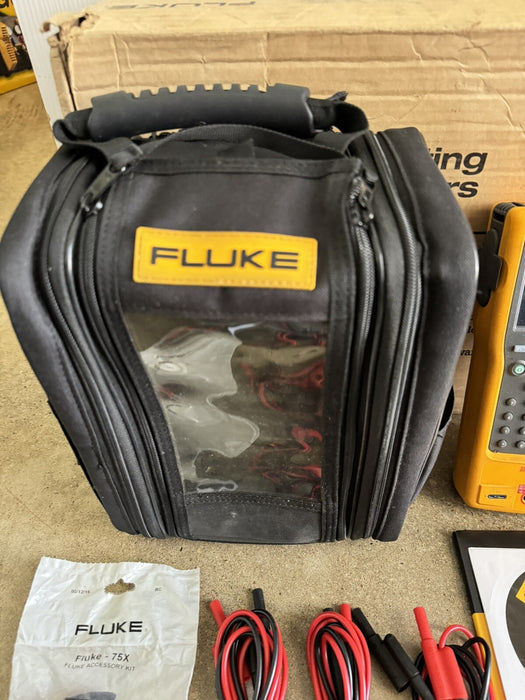Fluke 754 Documenting Process Calibrator with HART Communication - FREE SHIPPING