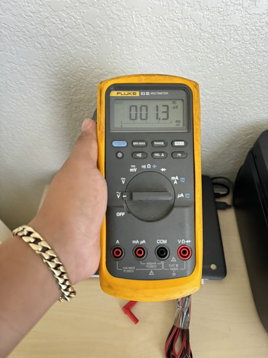 Fluke 83 III Multimeter W/ LEADS & CASE (SHIPS FAST)