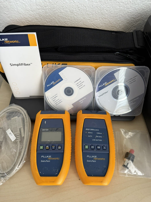 Fluke 2956 SimpliFiber Fiber Optic Test Kit 2956-4010-01 2956-4011-01