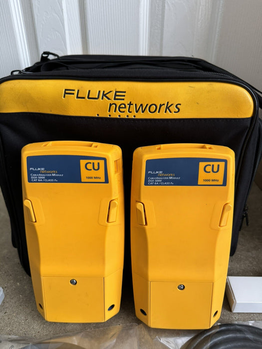 FLUKE DSX2-5000 CABLE ANALYZER KIT (CALIBRATED 2024) FREE SHIPPING / SHIPS FAST