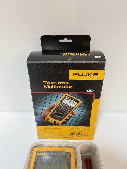 FLUKE 187 TRUE RMS MULTIMETER W/ LEADS (NEW FACTORY SEALED) FREE SHIPPING