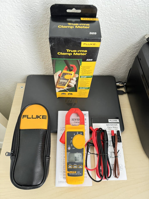 Fluke 325 True RMS DC AC Current and Voltage Tester Capacitance Clamp (NEW)