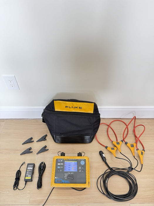 FLUKE 1735 POWER LOGGER W/ PROBES & CASE & CHARGER - FREE SHIPPING (SEE PICS)