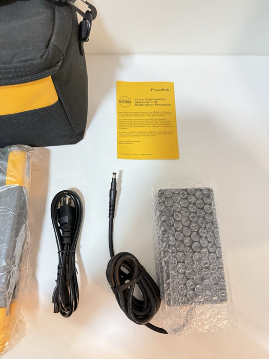 FLUKE 190-204 SCOPEMETER 4CH 200MHZ 2.5GS/S (NEW SEALED) SHIPS FAST - TESTED
