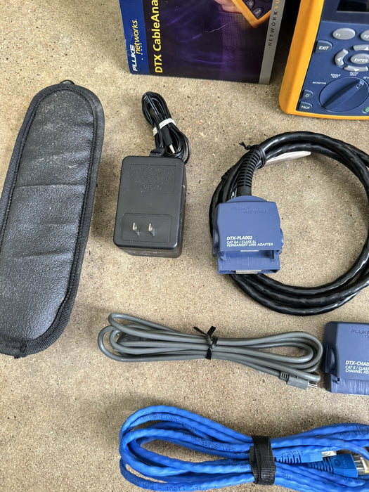 Fluke Networks DTX-1800 Cable Analyzer KIT and DTX-CHA001A CAT6 Channel Adapters