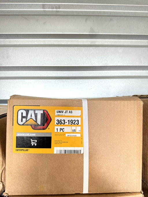 CAT 363-1923 UNIVERSAL JOINT ASSEMBLY / NEW SEALED - FREE SHIPPING