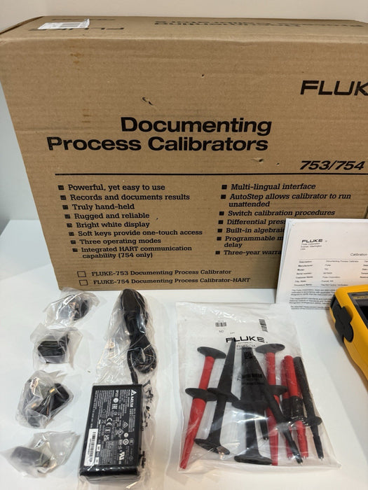 FLUKE 753 DOCUMENTING PROCESS CALIBRATOR (NEW FACTORY SEALED) CALIBRATED 2025