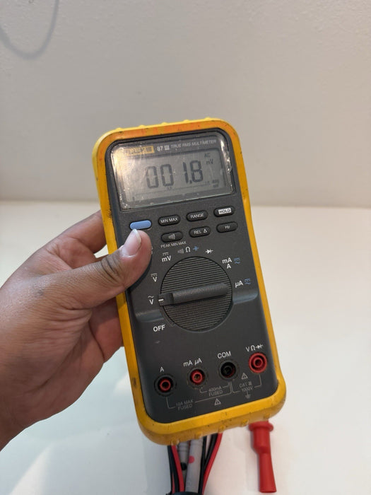 FLUKE 87 III TRUE RMS MULTIMETER W/ LEADS & MANUALS - SHIPS FAST