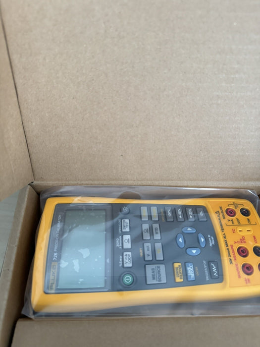 FLUKE 726 PRECISION MULTIFUNCTION CALIBRATOR (MFG-2024) CALIBRATED 2024 - NEW