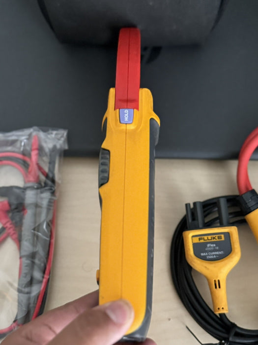FLUKE 376 FC 1000A AC/DC TRUE RMS WIRELESS CLAMP METER W IFLEX PROBE -SHIPS FAST