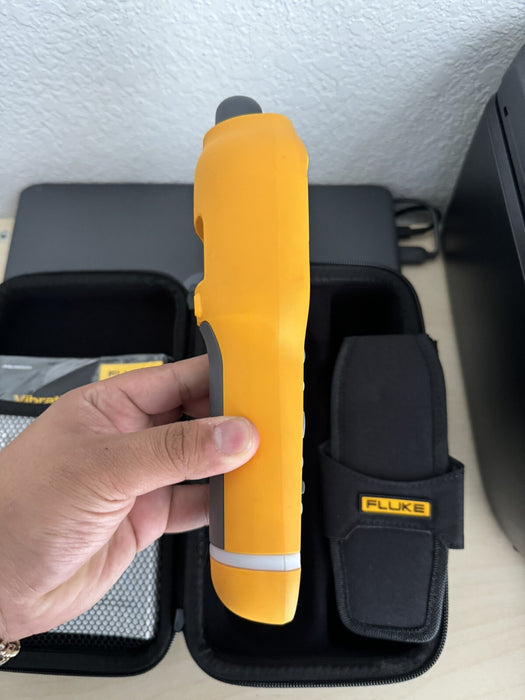 Fluke 805 FC Mechanical Machine Vibration Meter Tester / FREE SHIPPING