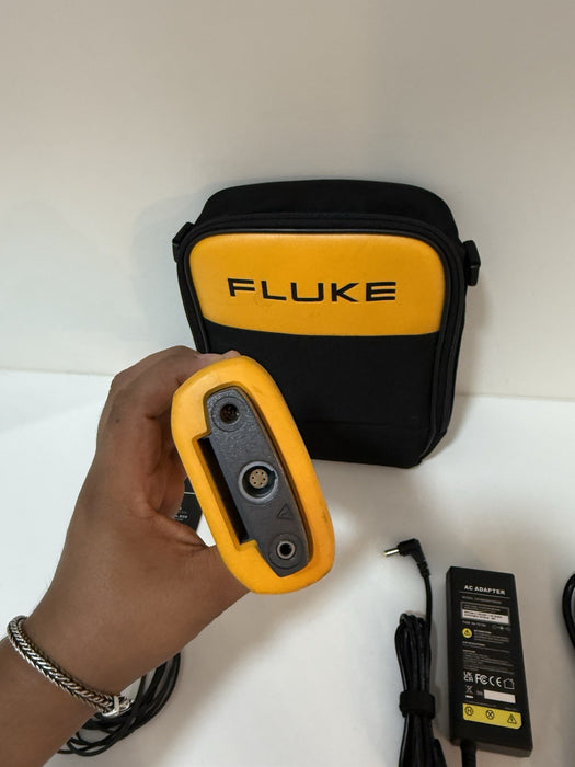 FLUKE 1523 REFERENCE THERMOMETER W/ PROBE & BAG (FREE SHIPPING ) TESTED