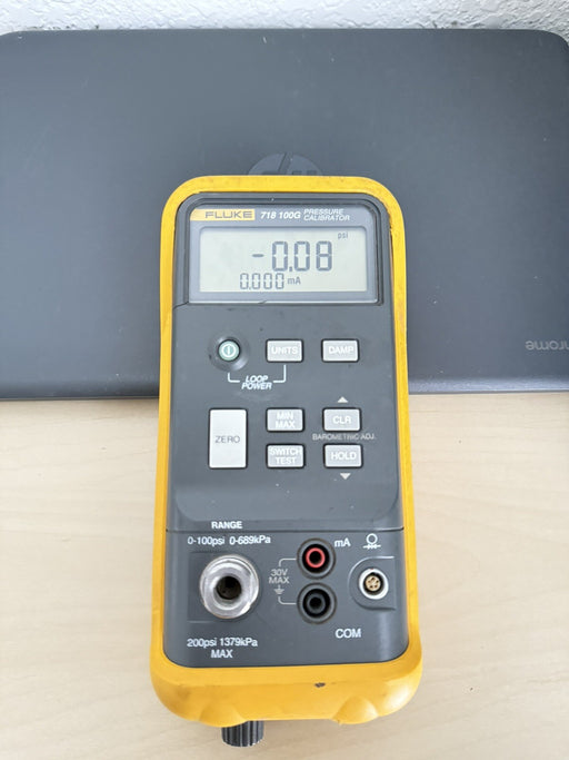 FLUKE 718 100G PRESSURE CALIBRATOR (PARTS ONLY) FOR PARTS DOESN’T WORK
