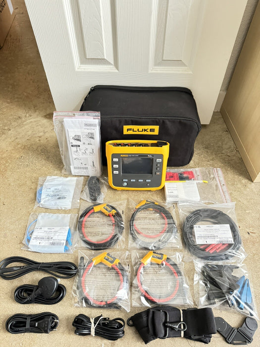 FLUKE 1738/EUS/WWG POWER LOGGER KIT 3 PHASE W/ BAG/FREE SHIPPING/GOOD CONDITION
