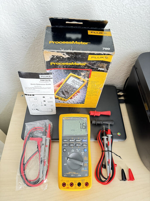 FLUKE 789 PROCESS METER W/LEADS & CLIPS - FREE SHIPPING