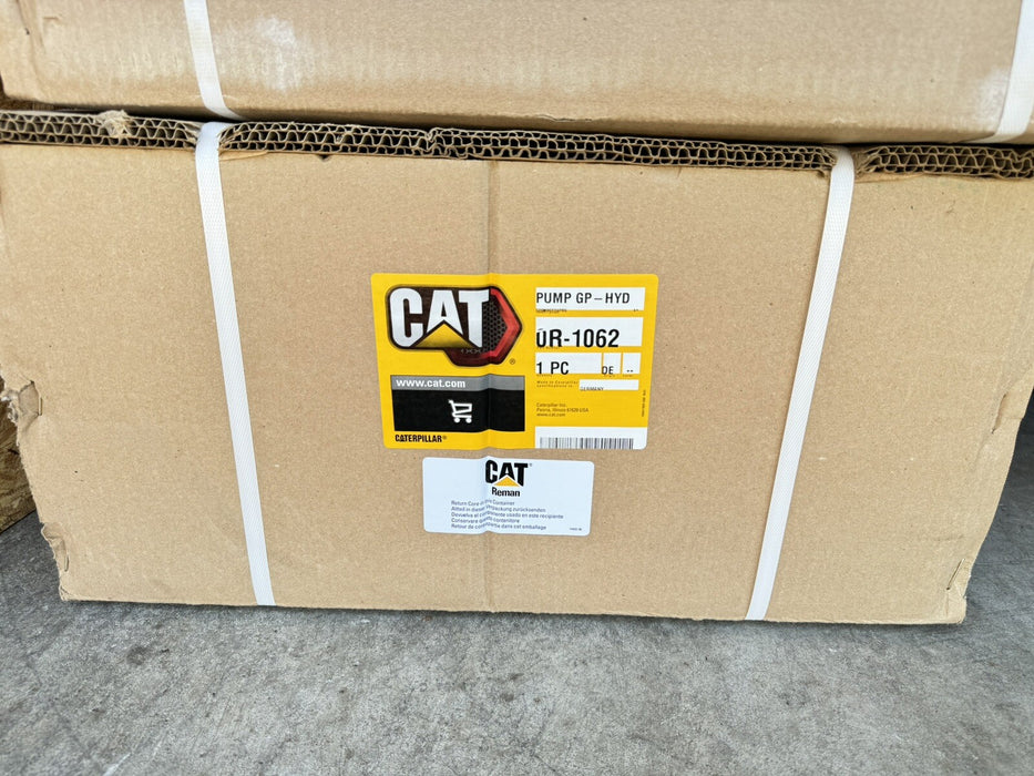 CAT 0R-1062 HYDRAULIC PUMP / NEW SEALED - FREE SHIPPING