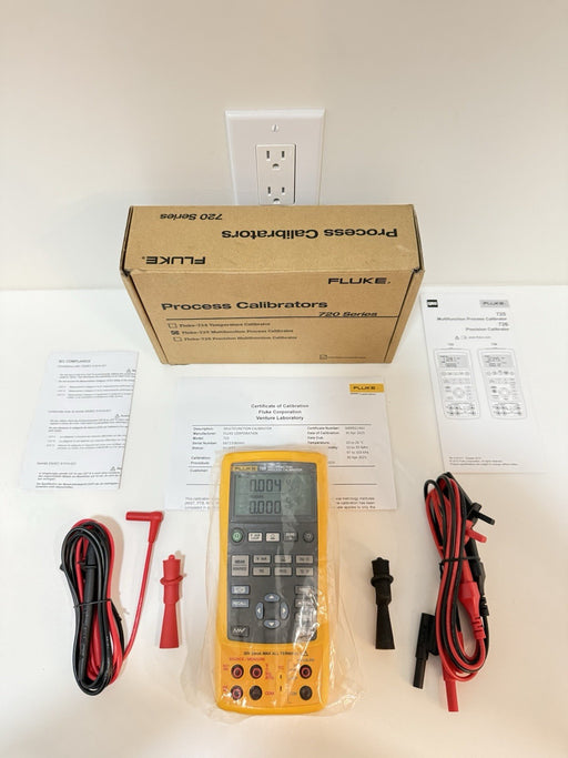 FLUKE 725 MULTIFUNCTION PROCESS CALIBRATOR (NEW FACTORY SEALED) CALIBRATED 2025