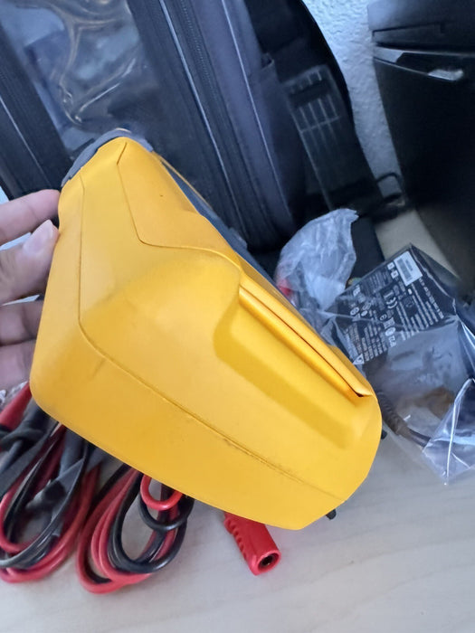 Fluke 754 Documenting Multifunction Process Calibrator ( Calibrated 2023-2024)