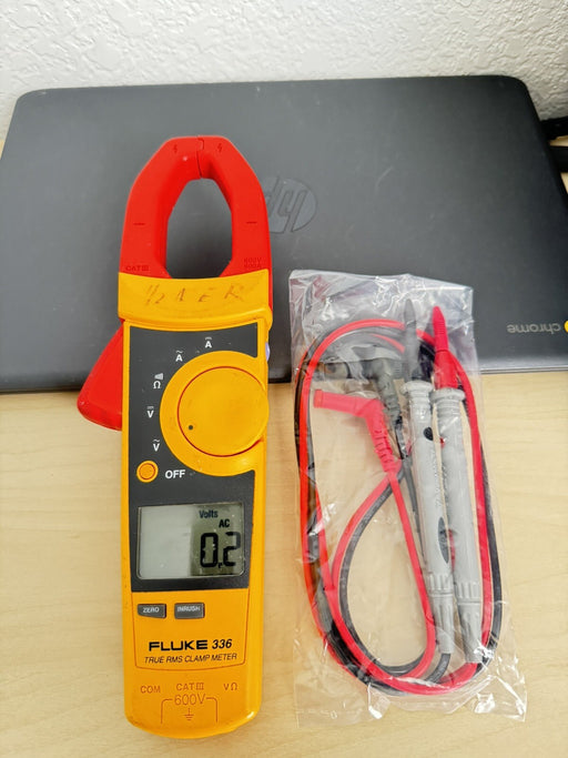 FLUKE 336 TRUE RMS CLAMP METER W/ LEAD SET - SHIPS FAST (TESTED)
